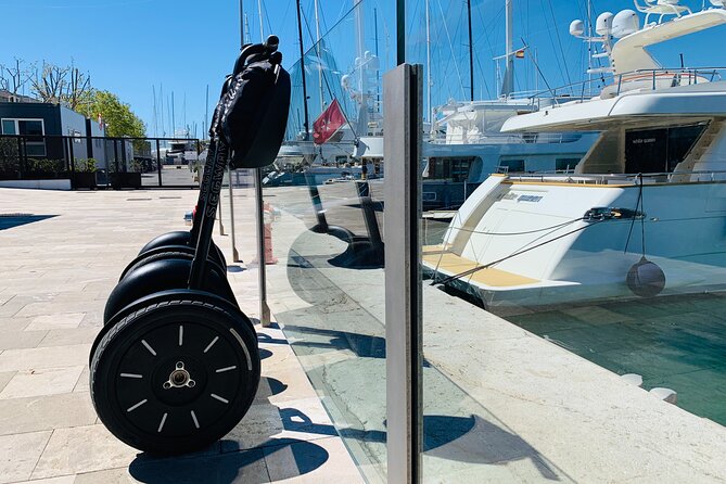 2 Hour Deluxe Segway Tour of Palma - Passeig del Born: where elegance meets a moving city