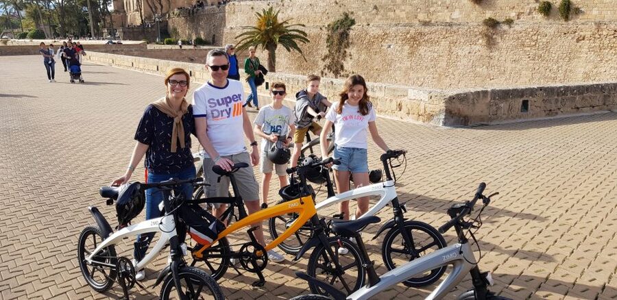3 Hours Historic E-Bike Tour in Palma de Mallorca - Palma by e-bike, without the sweat tax