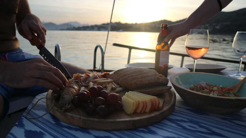4h Private boat tour north coast of Mallorca - Value and Price: How $777 for Up to 6 Really Adds Up