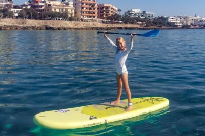 90′ Stand Up Paddle tour in a small group in Cala Ratjada