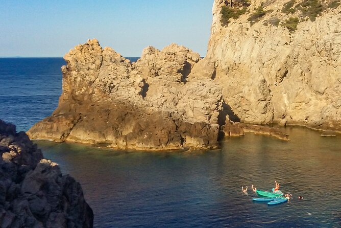 90' Stand Up Paddle tour in a small group in Cala Ratjada - Who should book this Cala Ratjada SUP session?
