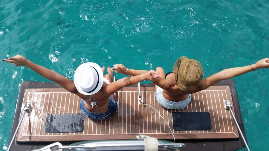 Alcúdia, Mallorca: Half Day Sailing Trip - From Marina Alcudiamar to the first viewpoint at Port dAlcúdia