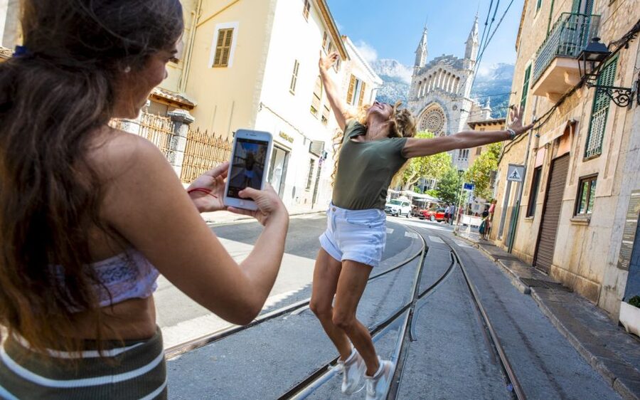 Alcudia/Marratxi: Valldemossa & Soller Tour by Tram & Bus - Price and logistics: why $58 can feel fair for what you get