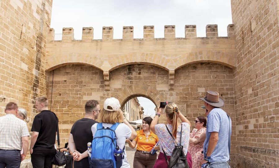 Alcudia Old Town Private Tour - The First Half-Focus: Medieval Walls, the Church Area, and Peaceful Courtyards
