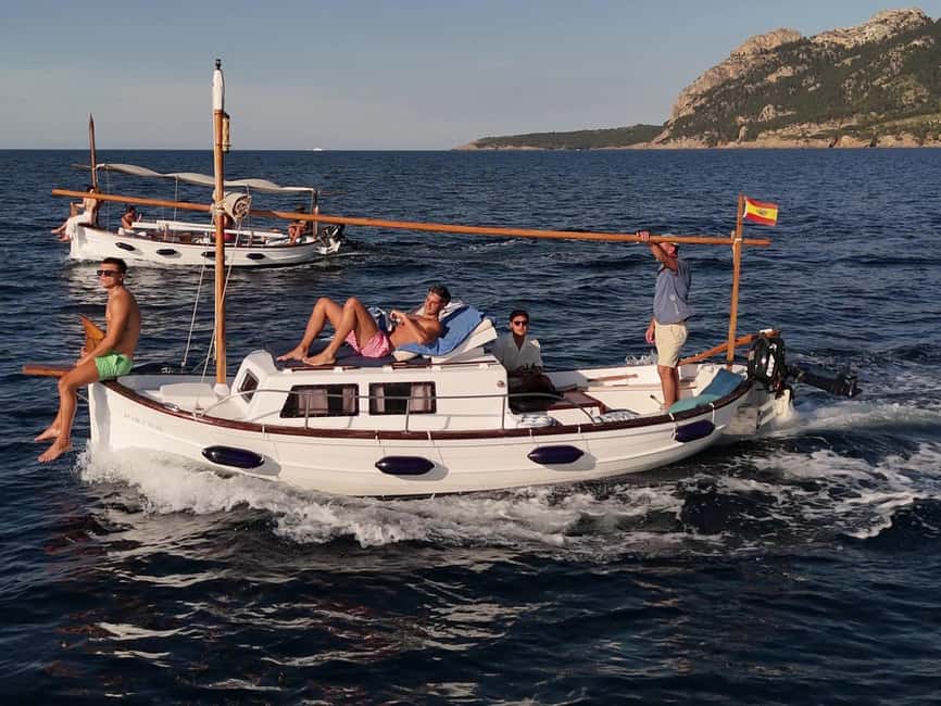 Alcudia & Pollensa Private Boat Tour, Captain, Fuel, Snorkel - Stop 1: Punta Corrent for Snorkeling and Scenic Cruising