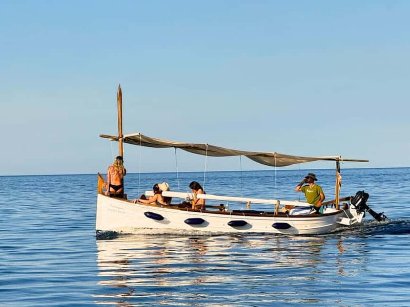 Alcudia, Private Tour: Scenic 2.5-Hour Boat Tour - Getting on board at Marina de Bonaire (dock 293)