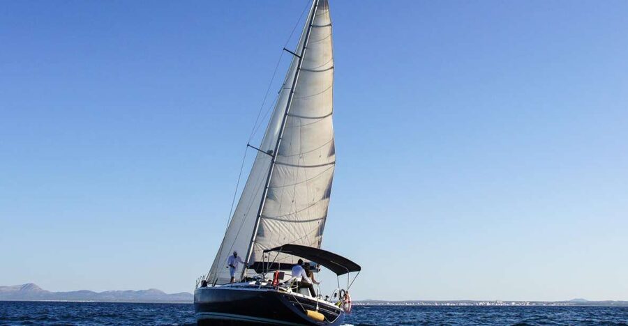 Alcudia: Sailing Yacht Excursion with Wine & Tapas - How the Crew Handles Sailing, Including Taking the Helm