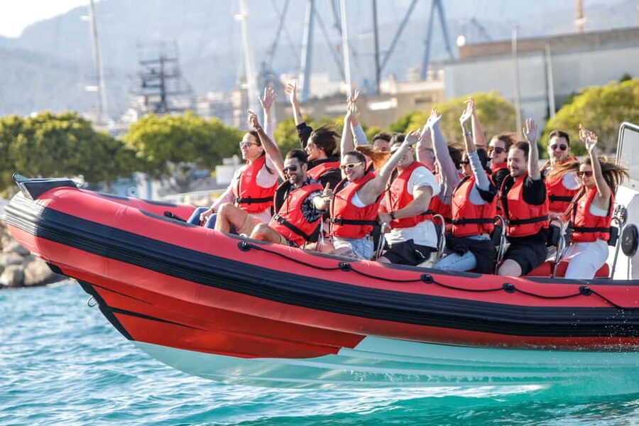 Alcudia: Sightseeing, Sea Caves & Snorkel Speedboat Tour - Why Alcudia by speedboat beats a slow boat