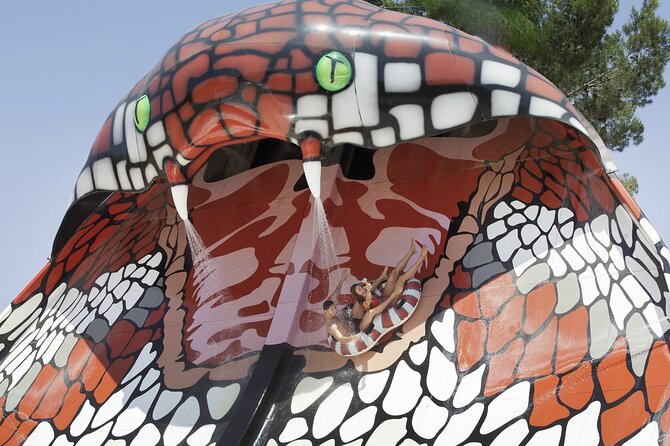 Aqualand El Arenal Day Trip with return bus and entrance ticket - Food, drinks, and managing the cost of a full water-park day