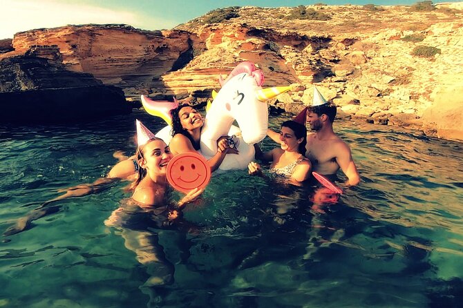 Beach Tours Mallorca. The Happy Vans. - Why a Happy Vans Half-Day Is a Smart Mallorca Choice
