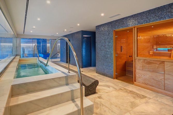 Best Friends Ritual: mini facial + aromatherapy massage + day SPA + glass cava - The spa circuit you actually use: indoor pool, hydromassage, sauna, steam, cold bath