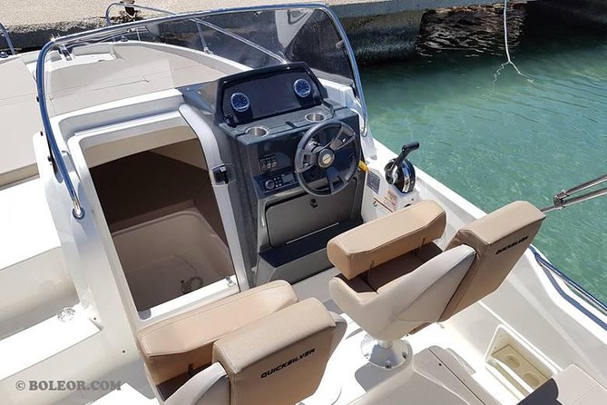 Boat rental Q605 'Helios' (150hp / 7p) - Can Pastilla - Service, English Explanations, and the Return Routine That Keeps Stress Low