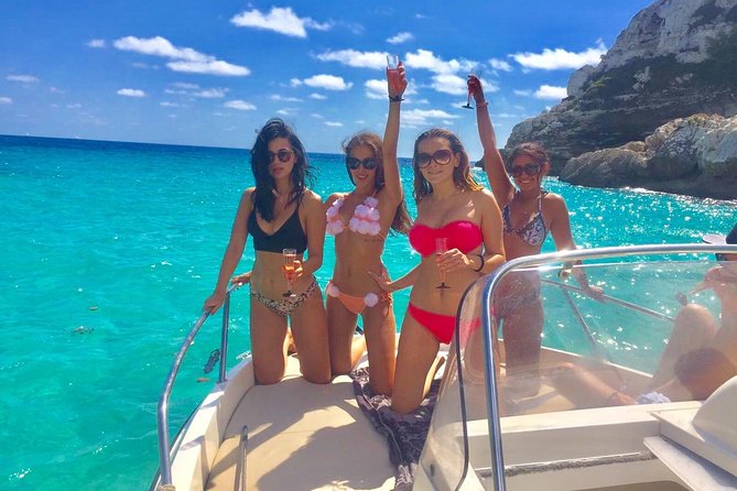 Boat rental Q605 'Helios' (150hp / 7p) - Can Pastilla - Q605 Helios, 150hp, and the Space That Makes a Day Easier