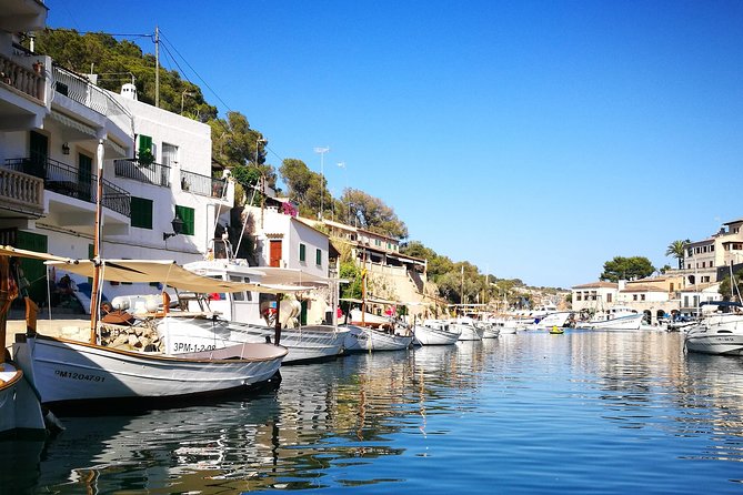 Boat tour from Cala Figuera to Caló del Moro and S´Almonia - The route and stops, in real order