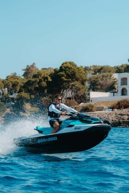 Cala d'Or | Jet Ski Tour 1 hour along southeast coast. - Safety rules you should take seriously, even if you feel confident