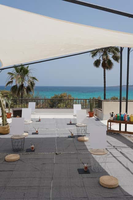 Cala Millor: Cava & Canvas Art Night at Coconut Shack - Key points to know before you go