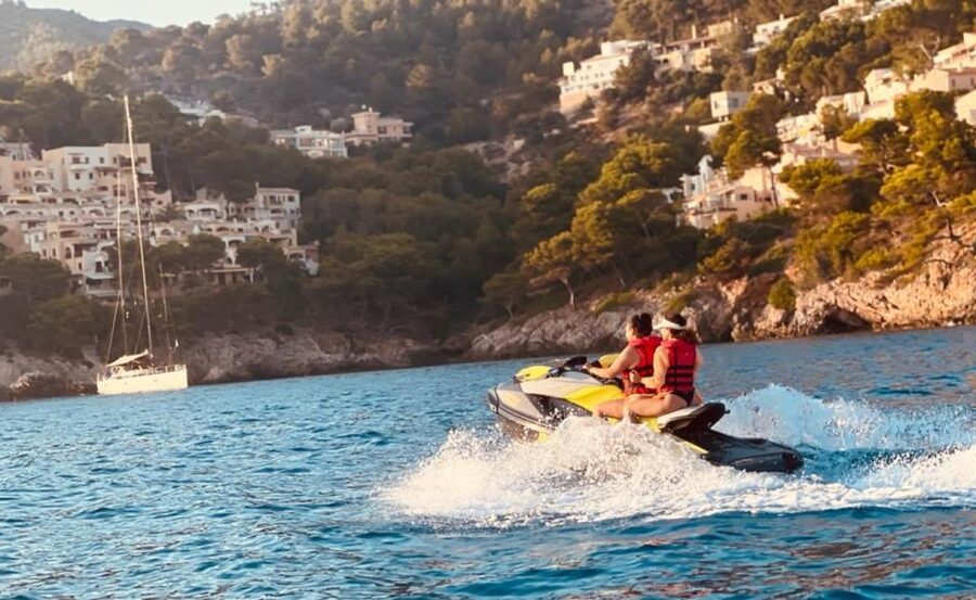 Cala Millor: Jetski Tour of Sea Lion Cave or Caves of Artà - Cala Millor Bay option for an easy, family-friendly style of riding