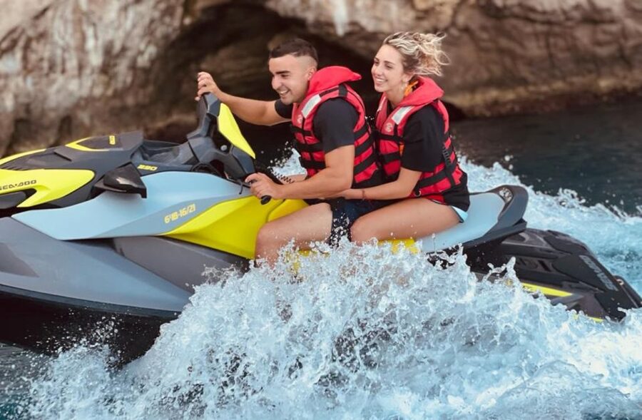 Cala Millor: Jetski Tour of Sea Lion Cave or Caves of Artà - Guide quality, safety in choppy water, and how much control you get