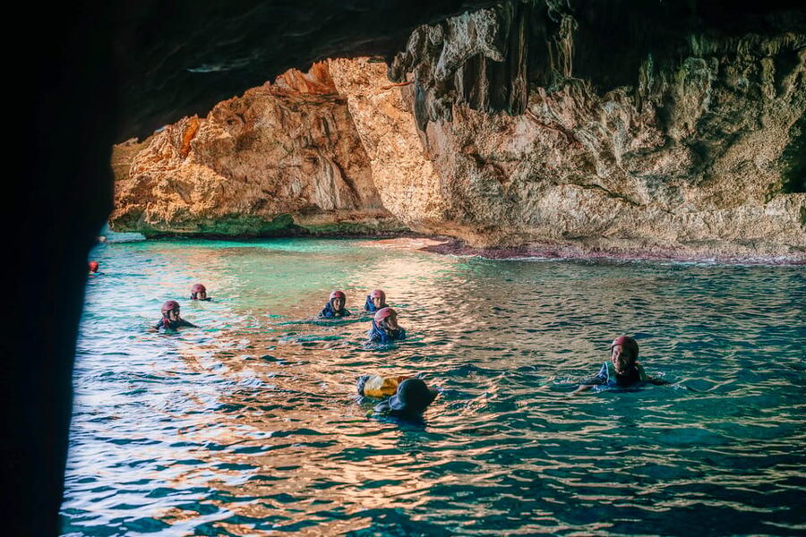 Cala Varques: Guided Sea Caves Kayak & Snorkeling Expedition - Sea caves and Cala Varques: why this Mallorca loop works