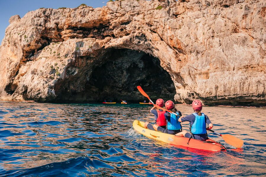 Cala Varques: Guided Sea Caves Kayak & Snorkeling Expedition - Cave exploring and why the flashlight matters
