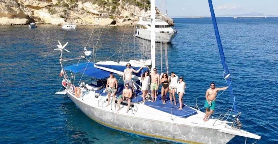 Can Pastilla: Sailboat Tour with Snorkeling, Tapas & Drinks - The Sailing Part: Palma Bay Views, Proper Motion, Real Sea Time