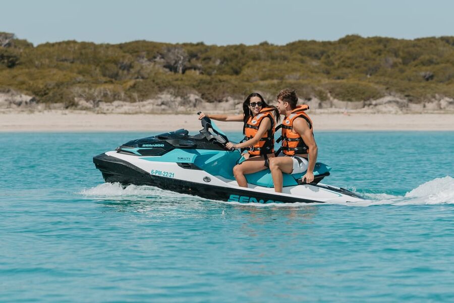 Can Picafort: Guided Playa de Muro Jet Ski Tour with Photos - What to bring and how to stay comfortable on a splashy ride