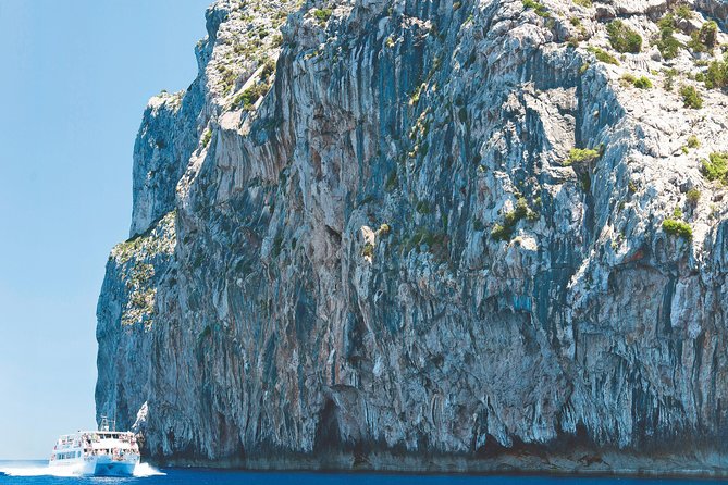 Cape Formentor Boat Trip in Mallorca - Entering Mallorca’s north coast from Port d’Alcúdia