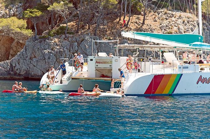 Catamaran Cruise from Port d'Alcudia with Lunch and Swim Stop - Leaving Port d’Alcúdia at 10:00: what the first hour is really like