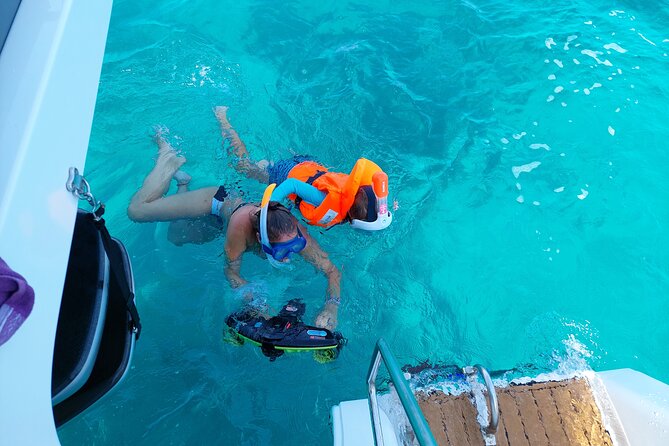 Catamaran Mallorca Eco Experience - Snacks, soft drinks, and the small details that keep it pleasant