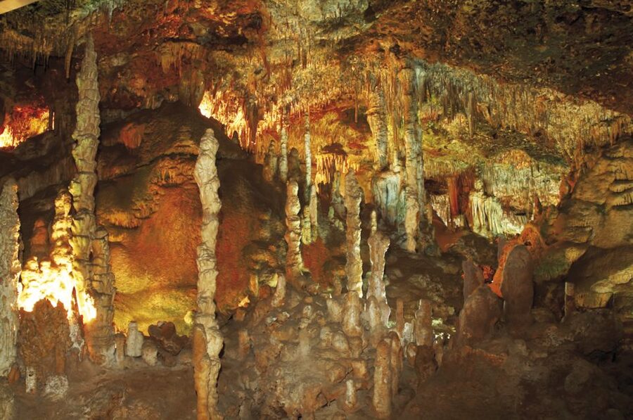 Caves of Hams Tour with Blue Cave & Audiovisual Experience - Key moments you should care about