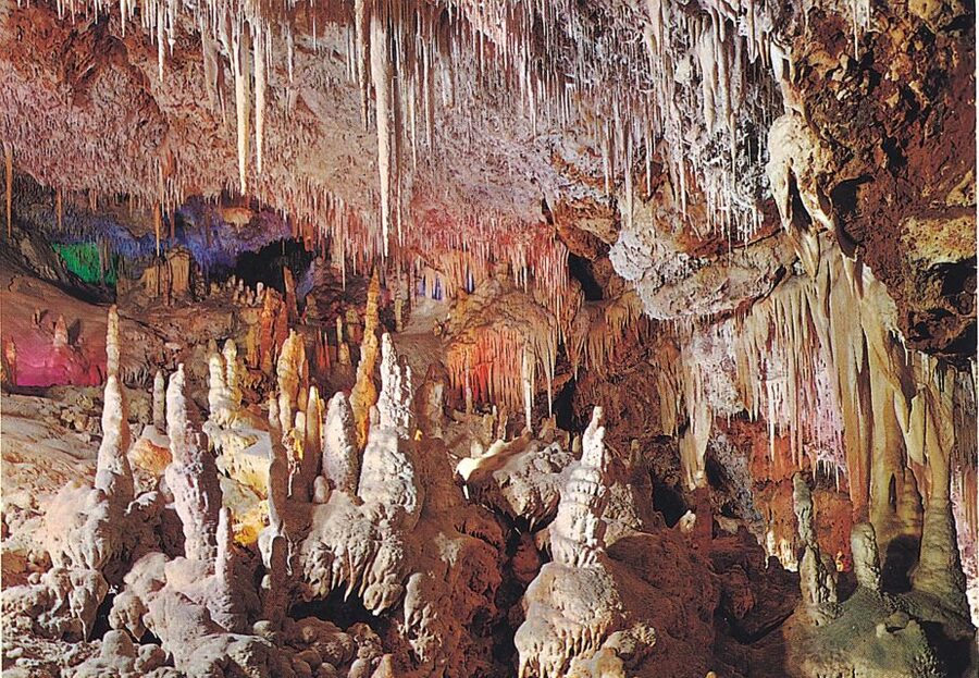 Caves of Hams Tour with Blue Cave & Audiovisual Experience - The practical itinerary flow: what the 5 hours really feel like
