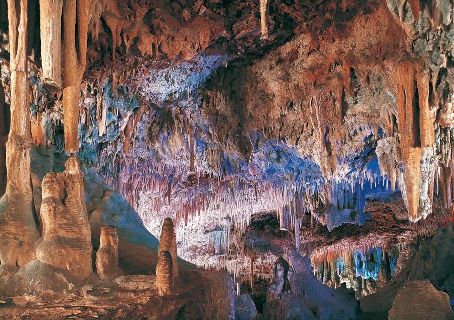 Caves of Hams Tour with Blue Cave & Audiovisual Experience - What you get for $57: value check and smart budgeting