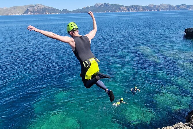 Coasteering northern area Mallorca (Alcudia) - Coasteering on Alcudia’s northern cliffs, what the 3-hour circuit really feels like
