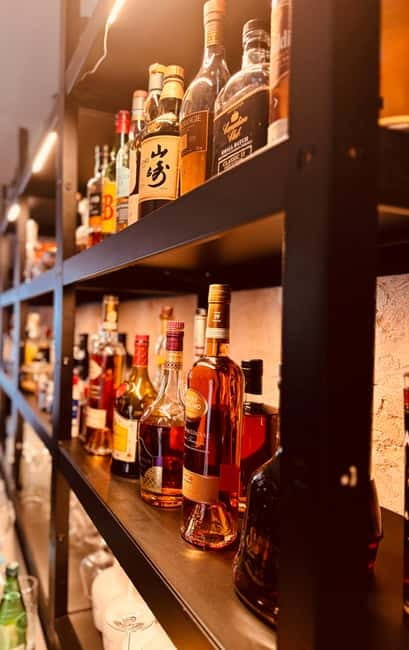 Cocktail course Mallorca - How to pair this with food: Sapoori’s pizzas and dips