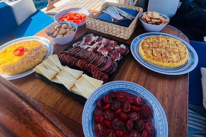Culinary Experience on Board Classic Sailboat in Palma - Best fit: who this sailboat culinary day suits