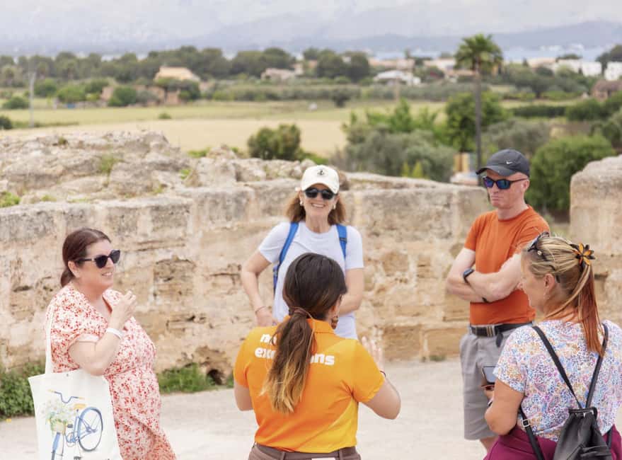 Discover Alcudia's Hidden Gems: Walking Tour of the Old Town - Old Town Streets: Cafés, Shops, and the Stories That Make Them Make Sense