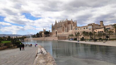 Drach Caves and Palma or Beach Retreat – Full-Day Tour
