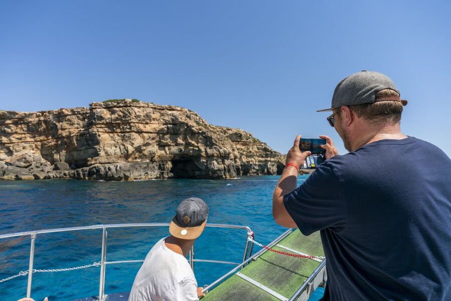 El Arenal, Mallorca: Bay of Palma Boat Tour with Snorkeling - Price and Value: Is $39 Worth It?