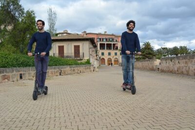 Electric kick scooter rental in Palma de Mallorca