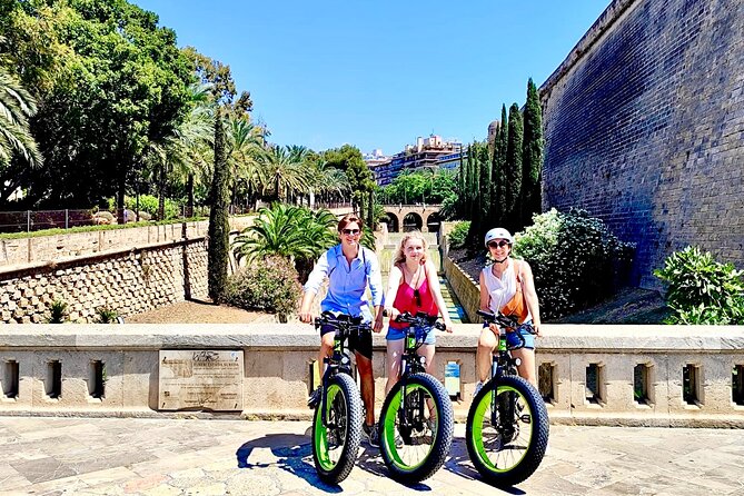Exclusive Fat Tire E-Bike Tour in Palma - The Setup: Helmets, Rider Limits, and Bike Choice