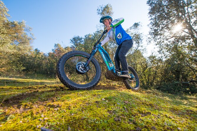 Extreme e-scooter off-road excursions - The Ride Sequence: How the Off-Road Circuit Feels From Start to Finish