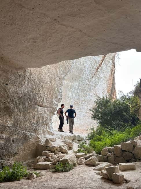 Felanitx: The Hidden Side of Mallorca Walking Tour - The quarry part: tunnels, caves, and photo-stop moments