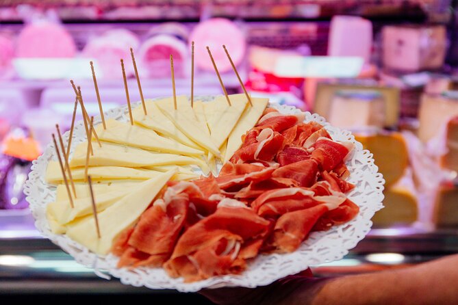 Food Tasting Walking Tour in Palma with a Local - Old Town Streets and Cathedral-Linked Stories, Plus the Treats to Match