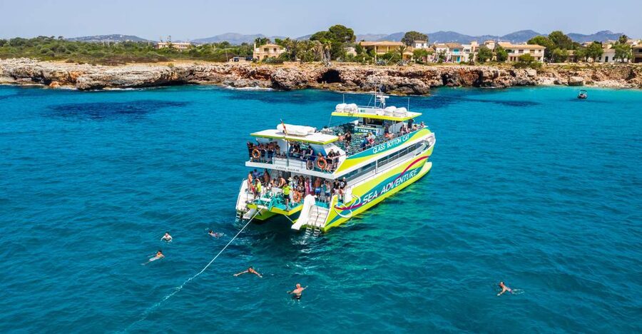 From Cala Millor: East Coast Glass-Bottom Boat Trip - Sea Odyssey, 1.5 hours to Porto Cristo: best for a quick hit