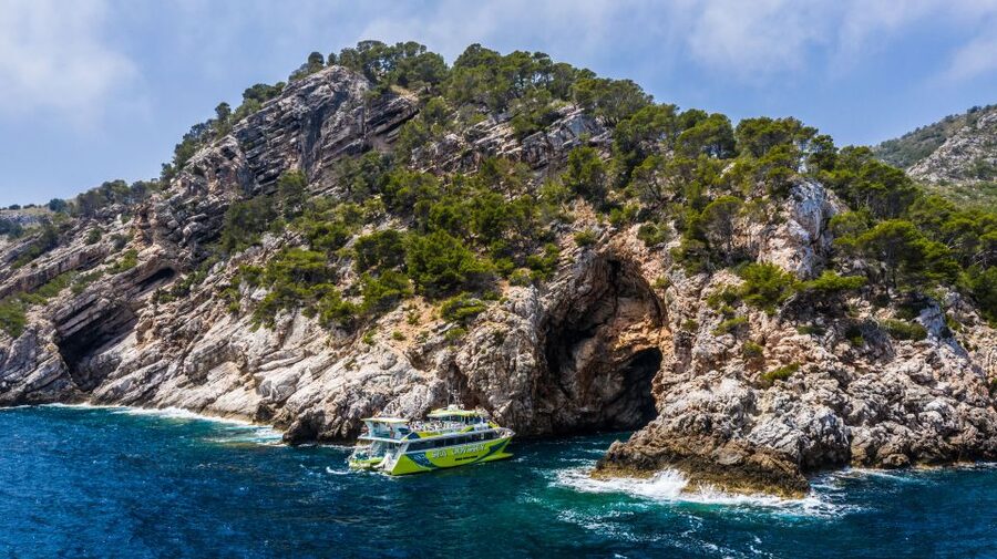From Cala Ratjada: East Coast Glass-Bottom Boat Trip - Choosing Your Route: Sea Odyssey vs Sea Adventure (and What Changes)