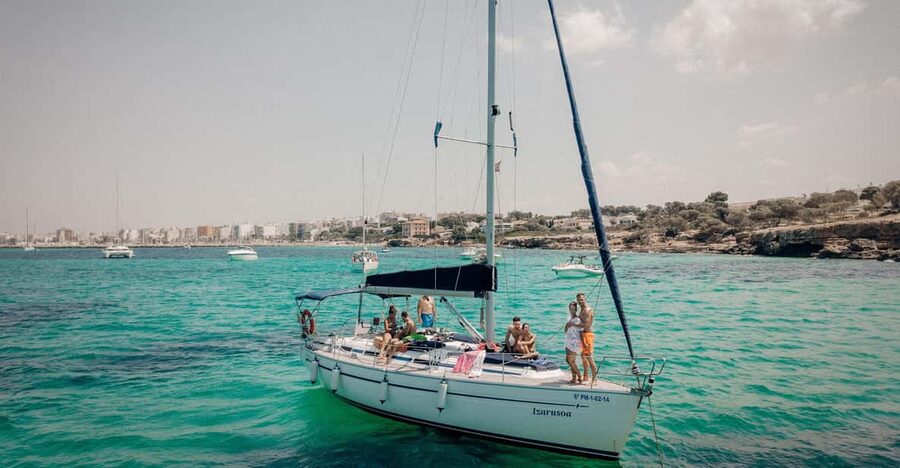 From can Pastilla : Sailing boat trip with Food & Drinks - Sailing time, dolphin spotting, and the relaxed tone on board