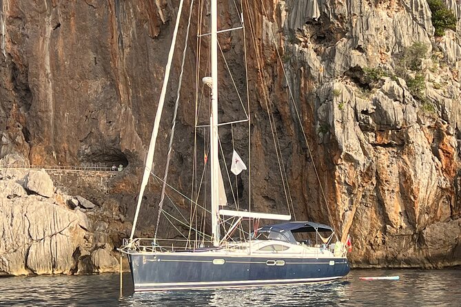 Full Day, Half Day, or Sunset Sailing Cruise with Tapas & Drinks - Sunset Sailing Light: Why the 3-Hour Option Feels Different