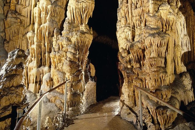 Full day tour to the Caves of Drach and Caves of Hams in Mallorca - Mallorca Pearls stop: outlet shopping and how to avoid wasting time