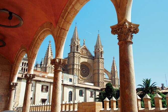 Guided Route through Palma with Cathedral and visit to Valldemossa (4H) - Entering Catedral de Mallorca: time inside plus museum context