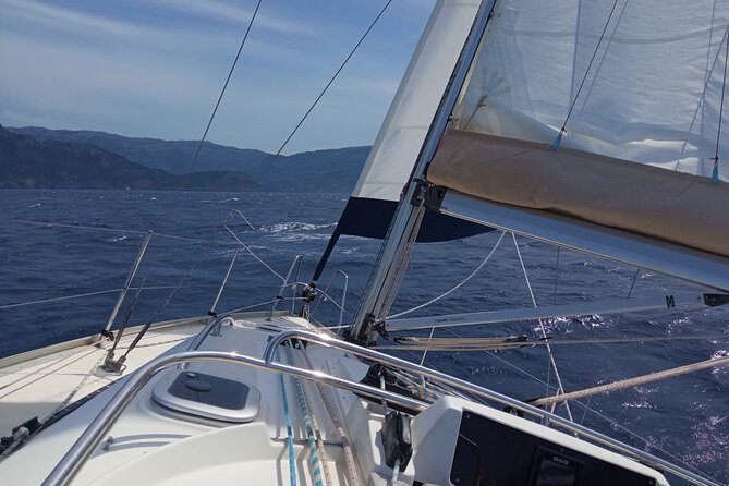 Half day private boat trip in Port de Soller - Snorkeling and paddleboard time that does not feel forced